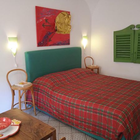 Il Cortiletto, Spazio Alla Fantasia Apartment Naples Exterior photo